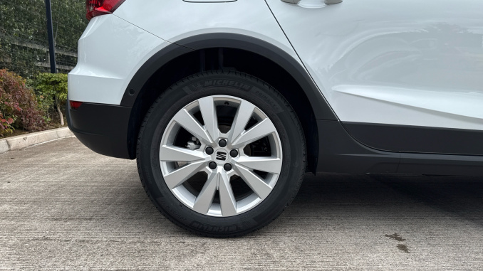 SEAT Arona 1.0 TSI 115 FR First Edition 5dr Petrol Hatchback - Image 5